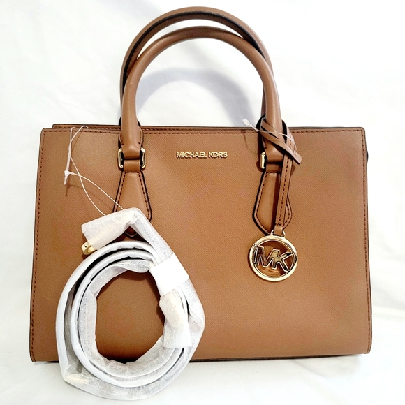 🏷1 DAY SALE🏷⭐️Micheal Kors Sheila Non Leather Vegan Satchel⭐️ - Picture 1 of 10